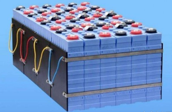 電池技術(shù)推動(dòng)新能源汽車發(fā)展，電池外殼用阻燃PCABS材料知多少