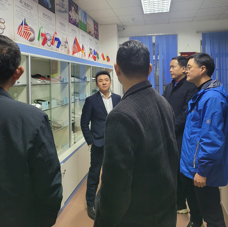 青島中新華美總經(jīng)理王東拜訪優(yōu)秀企業(yè)，見賢思齊！