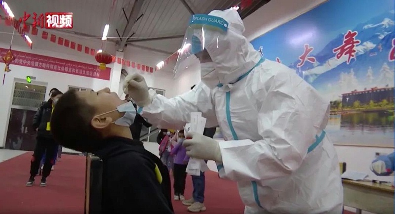 新疆以疏附縣為重點，對喀什地區(qū)開展全員免費核酸檢測。