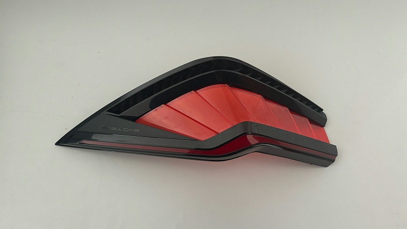 汽車(chē)后尾燈邊框用高光黑PMMA材料