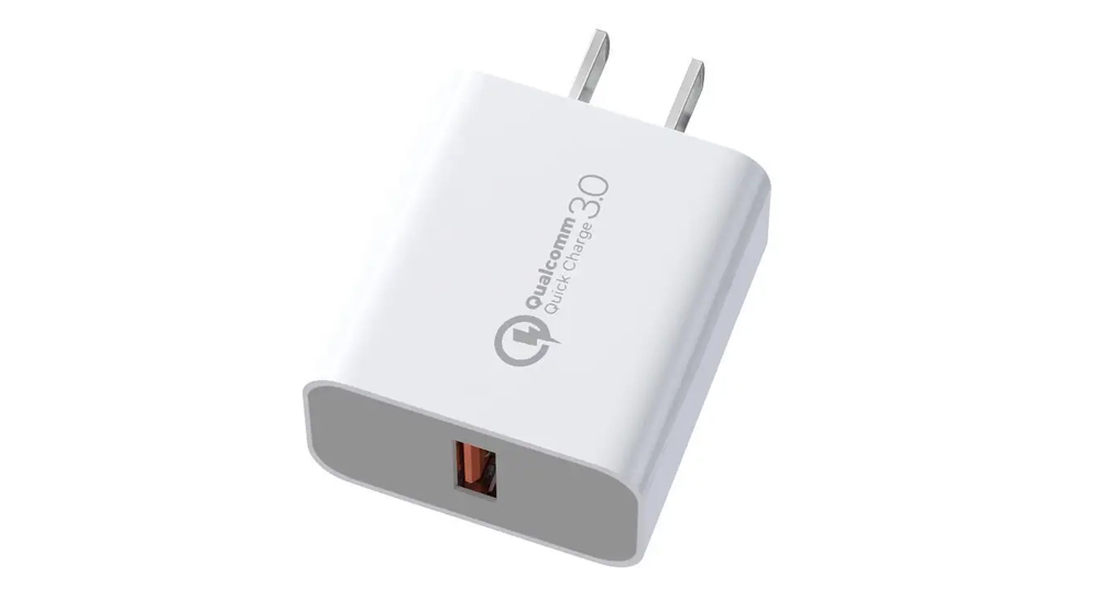 阻燃PC材料：筑牢手機(jī)充電器插頭安全防線