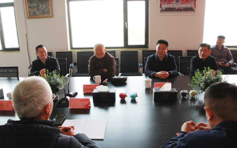 城陽(yáng)區(qū)慈善總會(huì)走訪青島中新華美塑料有限公司