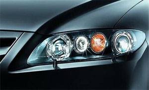 一文了解新能源汽車車燈用光擴散PC材料性能優(yōu)勢